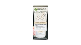 Garnier Κρέμα ΒB Light για Κανονική Επιδερμίδα SPF 15 50ml