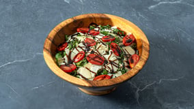 Meat N Roses Online Delivery | Δες εδώ όλο το μενού και παράγγειλε