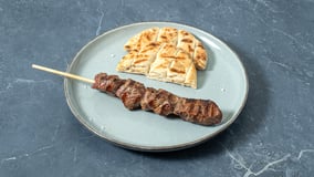 Meat N Roses Online Delivery | Δες εδώ όλο το μενού και παράγγειλε
