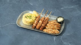 Meat N Roses Online Delivery | Δες εδώ όλο το μενού και παράγγειλε