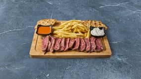 Meat N Roses Online Delivery | Δες εδώ όλο το μενού και παράγγειλε