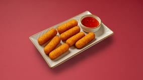 Mozzarella sticks