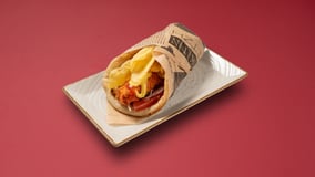 Crispy φιλετίνια κοτόπουλο σε σάντουιτς