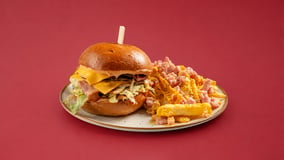 Street smashed burger