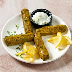 Σαρμαδάκια γιαλαντζί